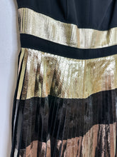 Load image into Gallery viewer, Color Block Metallic Pleated Sleeveless V-Neck Dress
