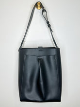 Load image into Gallery viewer, The Studio Bag (NWT, orig. $258)
