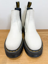Load image into Gallery viewer, 2976 Leather Platform Chelsea Boots
