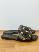 Load image into Gallery viewer, Leather Rockstud Slides
