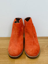 Load image into Gallery viewer, Suede Mars Ankle Boots
