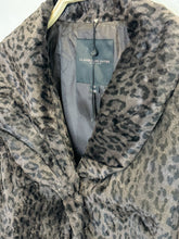 Load image into Gallery viewer, Leopard Print Faux Fur Jacket
