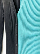 Load image into Gallery viewer, Two-Tone Long Sleeve Sweater Dress
