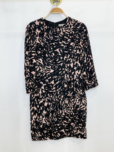 Load image into Gallery viewer, Abstract Print Silk Long Sleeve Midi Dress
