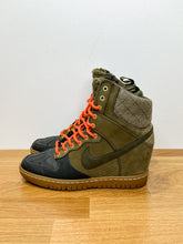 Load image into Gallery viewer, Dunk Sky Hi 2.0 Waterproof
