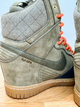 Load image into Gallery viewer, Dunk Sky Hi 2.0 Waterproof
