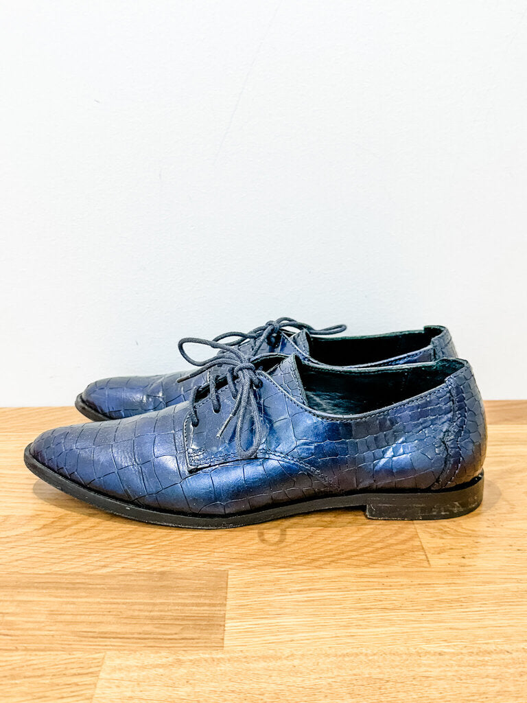 Croc Embossed Leather Oxfords
