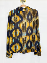 Load image into Gallery viewer, Abstract Print Long Sleeve Button Up Shirt
