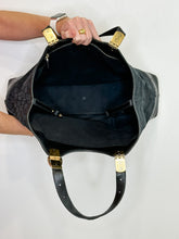 Load image into Gallery viewer, GG Canvas Sukey Bag
