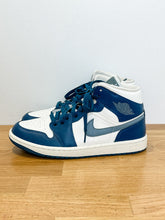 Load image into Gallery viewer, Air Jordan 1 Mid
