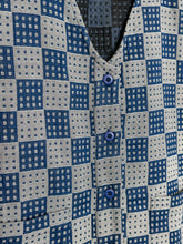 Load image into Gallery viewer, Checked Cotton Vest
