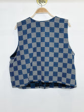 Load image into Gallery viewer, Checked Cotton Vest
