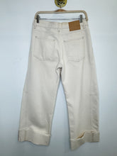 Load image into Gallery viewer, Cuffed Barrel Leg
