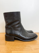 Load image into Gallery viewer, Leather Ankle Boots
