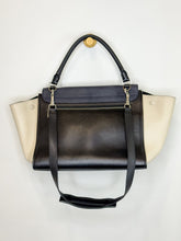 Load image into Gallery viewer, Medium Trapeze Top Handle Bag
