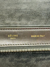 Load image into Gallery viewer, Medium Trapeze Top Handle Bag
