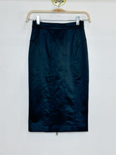 Load image into Gallery viewer, Back Zip Pencil Skirt
