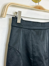 Load image into Gallery viewer, Back Zip Pencil Skirt
