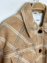 Load image into Gallery viewer, Wool Blend Leonie Plaid Boxy Button Down Jacket
