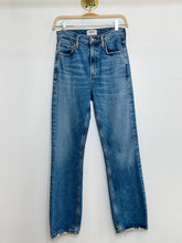 Load image into Gallery viewer, Straight Leg Distressed Hem
