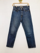 Load image into Gallery viewer, Wedgie Straight
