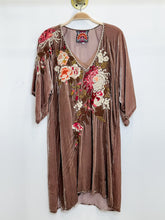 Load image into Gallery viewer, Chrys Embroidered Velvet Kimono Dress
