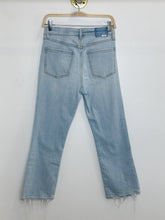 Load image into Gallery viewer, Straight Leg
