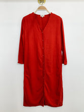 Load image into Gallery viewer, Raw Silk 3/4 Sleeve Button Up Midi Shirt Dress
