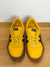 Load image into Gallery viewer, Ohbori A50 Sneakers (NEW, orig. $250)
