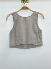 Load image into Gallery viewer, Cotton Cropped Button Front Tank

