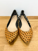 Load image into Gallery viewer, Two-Tone Polka Dot Calf Hair Flat

