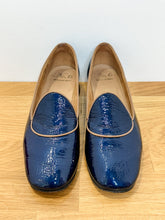 Load image into Gallery viewer, Patent Leather Flats (orig. ~$345)
