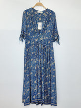 Load image into Gallery viewer, Layla Paisley + Floral Short Sleeve Maxi Dress (NWT, orig. $260)
