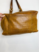 Load image into Gallery viewer, Leather Shoulder Bag
