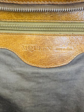 Load image into Gallery viewer, Leather Shoulder Bag

