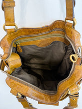 Load image into Gallery viewer, Leather Shoulder Bag
