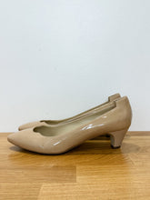 Load image into Gallery viewer, Morgana Low Heels (orig. $645)
