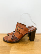 Load image into Gallery viewer, Leather Block Heel Slides
