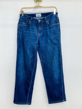 Load image into Gallery viewer, Stretch Denim Mid Rise Straight Leg
