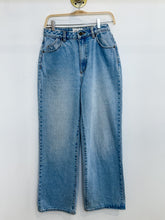 Load image into Gallery viewer, Heidi High Rise Loose Straight
