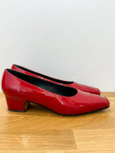 Load image into Gallery viewer, Patent Leather Pumps (orig. $520)
