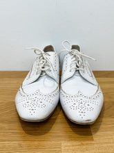 Load image into Gallery viewer, Leather Wingtip Oxfords
