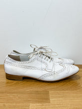 Load image into Gallery viewer, Leather Wingtip Oxfords
