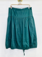 Load image into Gallery viewer, Bubble Midi Skirt
