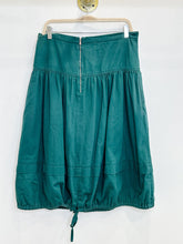 Load image into Gallery viewer, Bubble Midi Skirt
