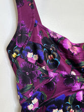 Load image into Gallery viewer, Fitted Sleeveless Orchid Print Midi Dress
