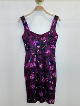 Load image into Gallery viewer, Fitted Sleeveless Orchid Print Midi Dress

