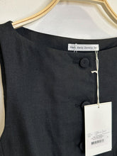 Load image into Gallery viewer, Dasia Linen Sleeveless Button Front Midi Dress (NWT)
