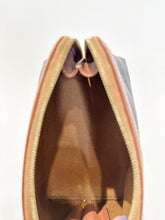Load image into Gallery viewer, Triomphe Print Small Pouch (orig. $430)
