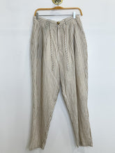 Load image into Gallery viewer, Linen Striped Pants with Pleated Detail
